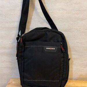 SwissGear Black Crossbody Bag
